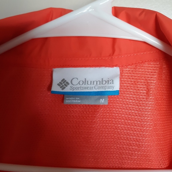 Columbia Rain Jacket - Picture 3 of 7